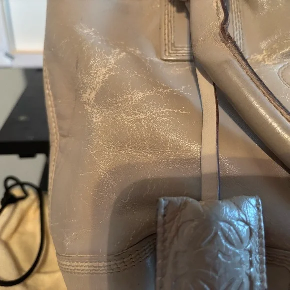 Authentic Vintage LOEWE Anagram Fusta Leather Tote Bag – Metallic Champagne - Picture 3 of 12